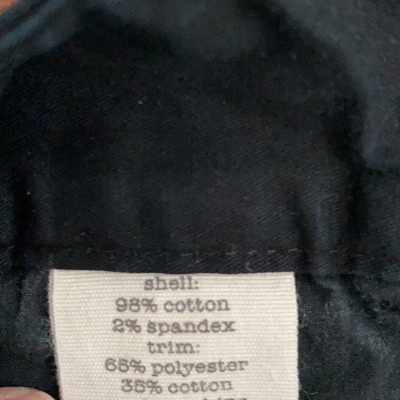 Maison Jules - “Maddie” Everyday Short (Black) - Picture 4 of 4